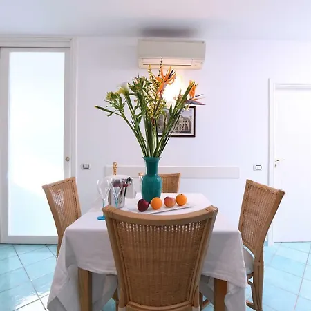 Amalfitano Apartment *
